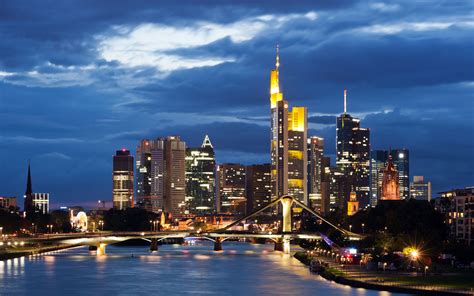 Frankfurt am Main .